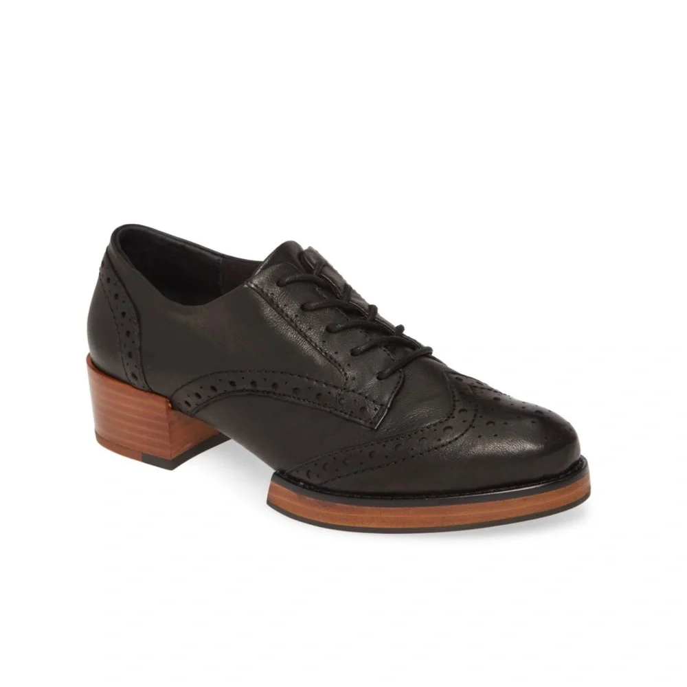 Kelsi Dagger Brooklyn Black Thorton Lace-Up Oxford Size 5.5